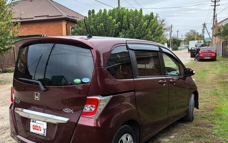 Honda Freed I, 2014 год, 1 590 000 рублей, 7 фотография