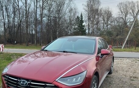 Hyundai Sonata VIII, 2021 год, 1 950 000 рублей, 2 фотография