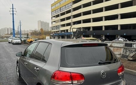 Volkswagen Golf VII рестайлинг, 2010 год, 700 000 рублей, 5 фотография
