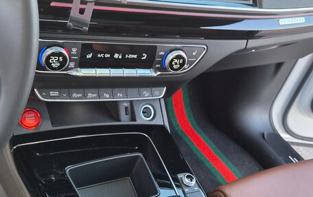 Audi Q5, 2023 год, 5 900 000 рублей, 13 фотография