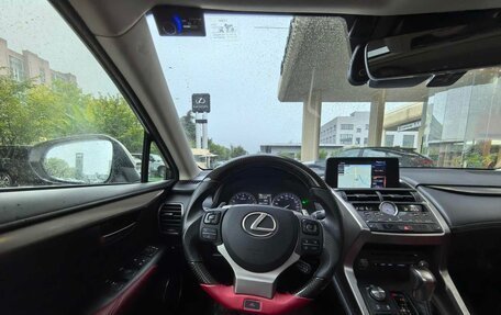 Lexus NX I, 2021 год, 2 443 000 рублей, 10 фотография