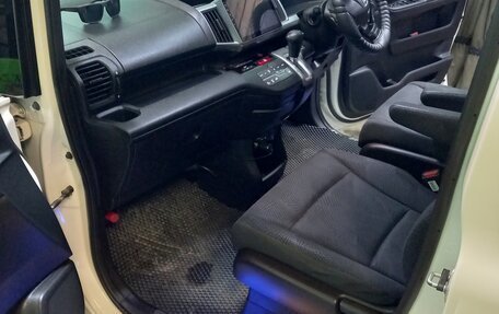 Honda Stepwgn IV рестайлинг, 2010 год, 1 450 000 рублей, 26 фотография