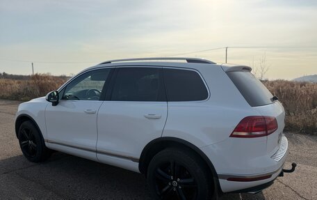Volkswagen Touareg III, 2015 год, 2 670 000 рублей, 4 фотография
