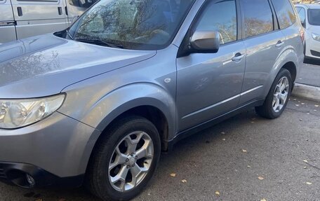 Subaru Forester, 2010 год, 1 070 000 рублей, 3 фотография