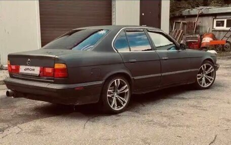 BMW 5 серия, 1990 год, 450 000 рублей, 3 фотография