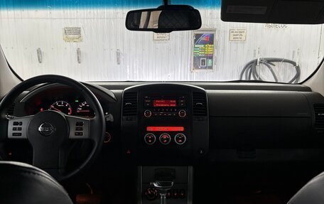 Nissan Pathfinder, 2013 год, 1 700 000 рублей, 2 фотография