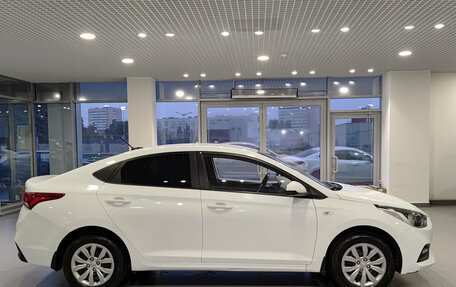 Hyundai Solaris II рестайлинг, 2018 год, 1 180 000 рублей, 4 фотография