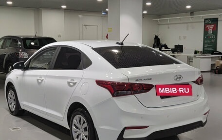 Hyundai Solaris II рестайлинг, 2018 год, 1 180 000 рублей, 7 фотография