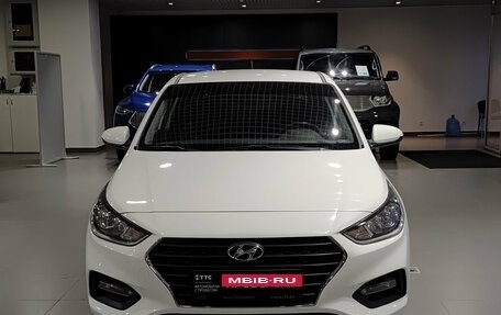 Hyundai Solaris II рестайлинг, 2018 год, 1 180 000 рублей, 2 фотография