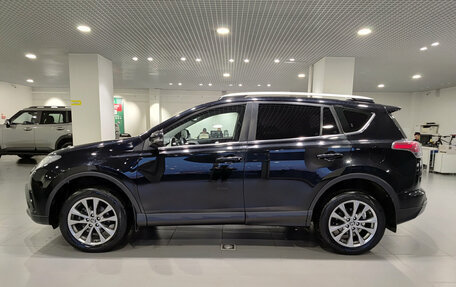 Toyota RAV4, 2018 год, 2 865 000 рублей, 8 фотография