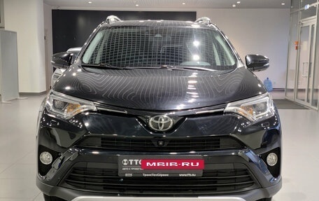 Toyota RAV4, 2018 год, 2 865 000 рублей, 2 фотография