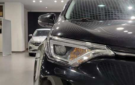 Toyota RAV4, 2018 год, 2 865 000 рублей, 17 фотография