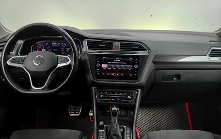 Volkswagen Tiguan II, 2021 год, 2 648 000 рублей, 12 фотография