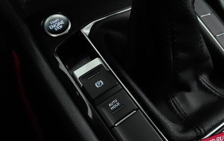 Volkswagen Tiguan II, 2021 год, 2 648 000 рублей, 16 фотография