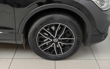 Volkswagen Tiguan II, 2021 год, 2 648 000 рублей, 26 фотография