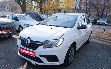 Renault Sandero II рестайлинг, 2019 год, 545 000 рублей, 1 фотография