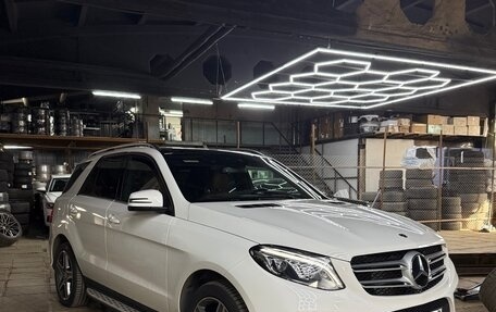 Mercedes-Benz GLE, 2017 год, 4 250 000 рублей, 2 фотография