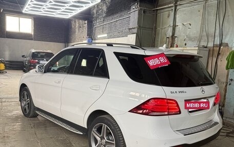 Mercedes-Benz GLE, 2017 год, 4 250 000 рублей, 3 фотография
