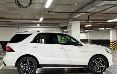 Mercedes-Benz GLE, 2017 год, 4 250 000 рублей, 14 фотография