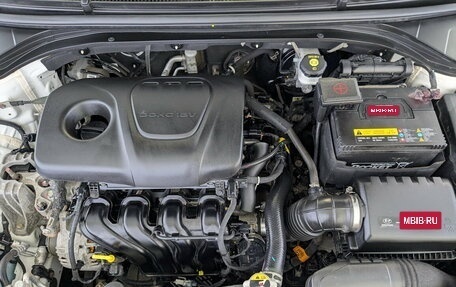 Hyundai Elantra VI, 2019 год, 1 595 000 рублей, 10 фотография