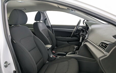 Hyundai Elantra VI, 2019 год, 1 595 000 рублей, 21 фотография