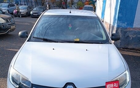 Renault Sandero II рестайлинг, 2019 год, 545 000 рублей, 2 фотография