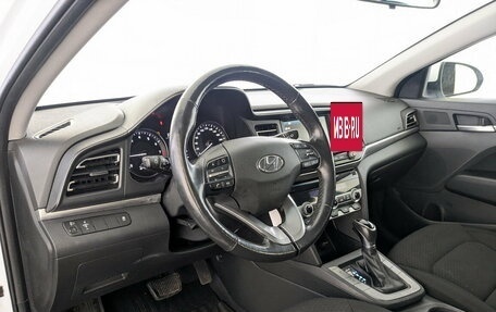 Hyundai Elantra VI, 2019 год, 1 595 000 рублей, 16 фотография