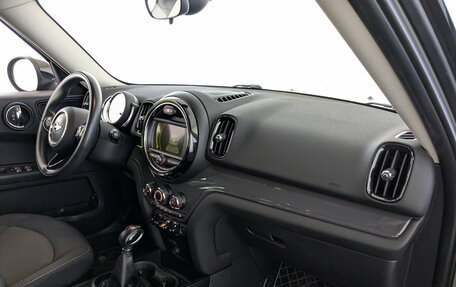 MINI Countryman II (F60), 2017 год, 1 935 000 рублей, 22 фотография