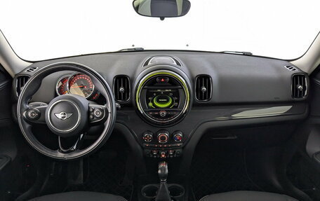 MINI Countryman II (F60), 2017 год, 1 935 000 рублей, 26 фотография
