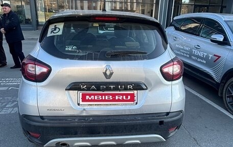 Renault Kaptur I рестайлинг, 2017 год, 1 100 000 рублей, 3 фотография