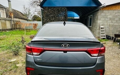 KIA Rio IV, 2018 год, 1 300 000 рублей, 2 фотография
