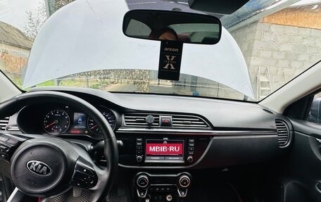 KIA Rio IV, 2018 год, 1 300 000 рублей, 14 фотография