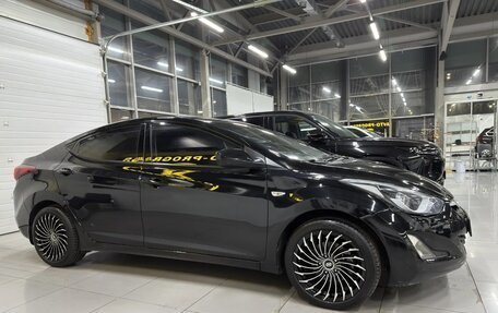 Hyundai Elantra VI, 2015 год, 999 000 рублей, 4 фотография