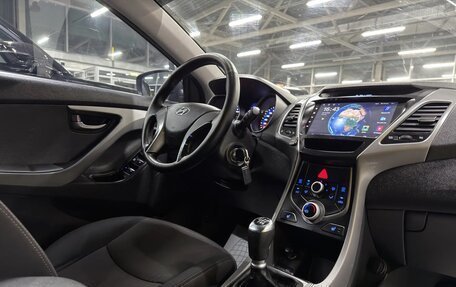 Hyundai Elantra VI, 2015 год, 999 000 рублей, 11 фотография