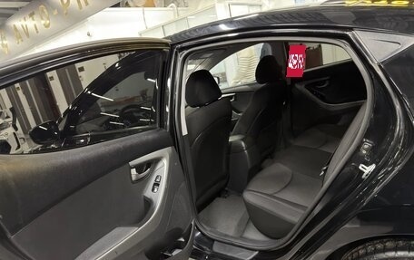 Hyundai Elantra VI, 2015 год, 999 000 рублей, 8 фотография