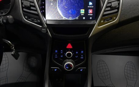 Hyundai Elantra VI, 2015 год, 999 000 рублей, 13 фотография