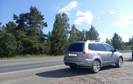 Subaru Forester, 2011 год, 1 100 000 рублей, 3 фотография