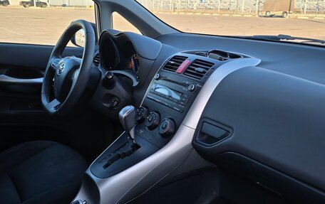 Toyota Auris II, 2011 год, 1 100 000 рублей, 13 фотография