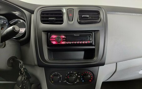 Renault Logan II, 2014 год, 450 000 рублей, 11 фотография