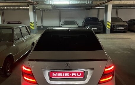 Mercedes-Benz C-Класс, 2012 год, 1 690 000 рублей, 32 фотография