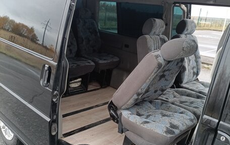 Volkswagen Caravelle T4, 2003 год, 1 300 000 рублей, 6 фотография