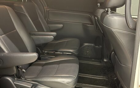 Toyota Esquire I, 2019 год, 2 250 000 рублей, 12 фотография