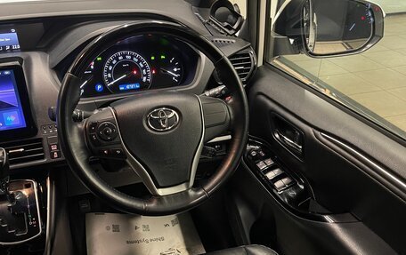 Toyota Esquire I, 2019 год, 2 250 000 рублей, 16 фотография