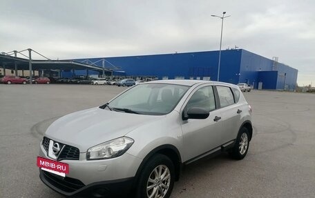 Nissan Qashqai, 2010 год, 950 000 рублей, 3 фотография