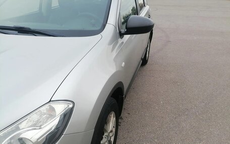 Nissan Qashqai, 2010 год, 950 000 рублей, 10 фотография