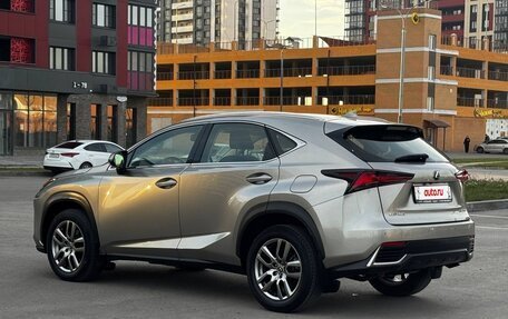Lexus NX I, 2018 год, 3 650 000 рублей, 8 фотография
