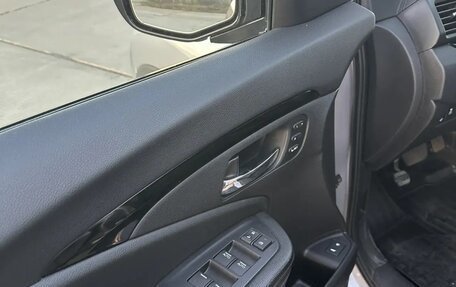 Honda Pilot III рестайлинг, 2018 год, 3 750 000 рублей, 13 фотография