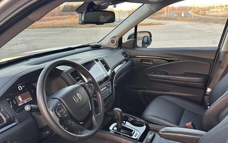 Honda Pilot III рестайлинг, 2018 год, 3 750 000 рублей, 11 фотография