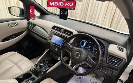 Nissan Leaf II, 2018 год, 1 779 000 рублей, 11 фотография
