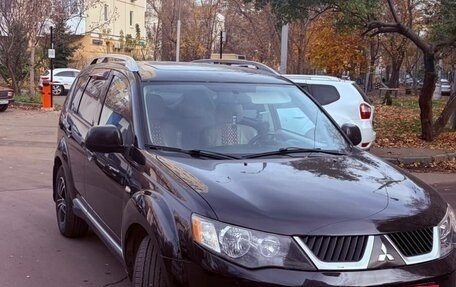 Mitsubishi Outlander III рестайлинг 3, 2008 год, 750 000 рублей, 5 фотография